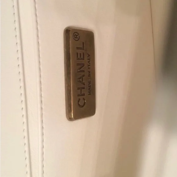 RARE PYTHON CHANEL LE BOY BAG - Picture 10 of 16